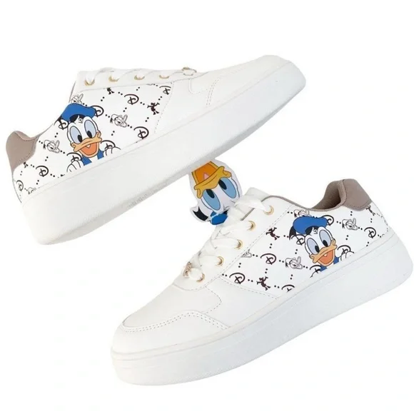NEW / NENER WORN Disney Donald Duck White Low-Top Sneaker Women  6, 7 & 8 - Picture 4 of 11
